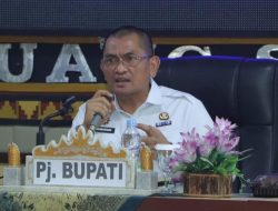 Pj. Bupati Aswarodi pimpin rapat penangan percepatan penurunan stunting