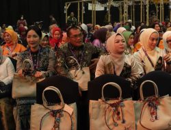 Pj. Bupati Lampung Utara Tinjau Kesiapan Stand Pameran Kriyanusa 2024