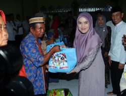 Wakil Bupati dan Wakil TP-PKK Lampura Safari Ramadhan di Kecamatan Sungkai Utara