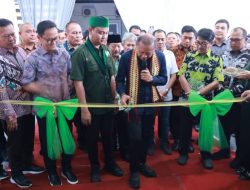 BUPATI, WAKIL BUPATI, DAN FORKOPIMDA HADIRI PERESMIAN GEDUNG SEKRETARIAT PERMANEN HMI CABANG KOTABUMI LAMPUNG UTARA