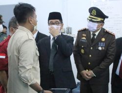 Hamartoni Ahadis Tinjau Dapur Umum SPPG di Desa Bumi Raya