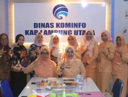 Dharma Wanita Dinas Kominfo Lampura Gelar Pertemuan Rutin, Bahas Evaluasi dan Program Kerja