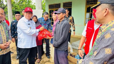 PMI Lampung Timur Salurkan Bantuan untuk Warga Terdampak Angin Puting Beliung