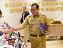 Sekda Edward Candra Hadiri Rapat Sinkronisasi Agenda Kegiatan Pemprov Dengan DPRD Sumsel