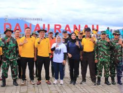 PEMKAB OKU SELATAN DUKUNG GOTONG ROYONG KEBERSIHAN KAWASAN WISATA DANAU RANAU