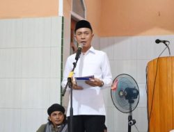 Wakil Bupati  Romli Pererat Silaturahmi Pemerintah Daerah dengan Masyarakat Sukadana Udik melalui Safari Ramadhan