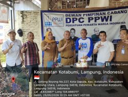 Jalin silahturahmi Kesbangpol Lampung Utara Kunjungan di Sekretariat DPC PPWI LU ‎