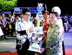 Malam puncak Peringatan Hari Lahir Kabupaten Lampung Utara Ke-80.Pemkab berikan piagam penghargaan dan piala pemenang festival