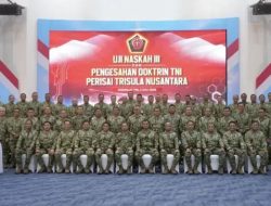Panglima TNI Pimpin Pengesahan Doktrin “Perisai Trisula Nusantara”, Tegaskan Adaptasi TNI Hadapi Perang Modern