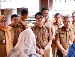 Bupati Hamartoni Tinjau Dampak Kebakaran RSUD Ryacudu
