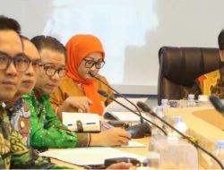 Harapkan Dukungan Pemerintah Pusat, Bupati Hamartoni Paparkan Usulan Pembangunan Daerah