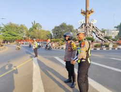 Wakapolres Lampung Utara Cek Personel Pengamanan Rawan Pagi, Pastikan Pelayanan Masyarakat Berjalan Optimal