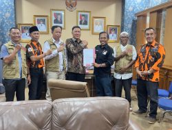Pernyatakan Sikap Dan Mendukung Kapolres Lampura Tegas Mengambil Tindakan Terhadap Pelecehan Di Ponpes Walisongo.