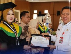 Apresiasi Wisuda STIKES An Nur Husada, Lampung Utara Butuh Tenaga Kesehatan Kompeten