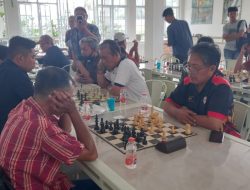 10 Atlet Catur Porwanas PWI Lampung Uji Kemampuan, Latih Tanding Bersama Para Master